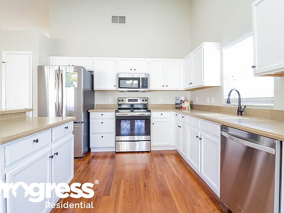 5th image of 2659 Cahill Way