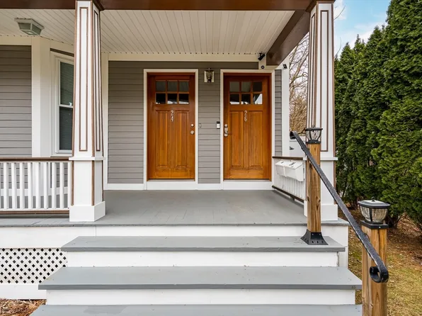 24-24 Orchard St #26, Northampton, MA 01060