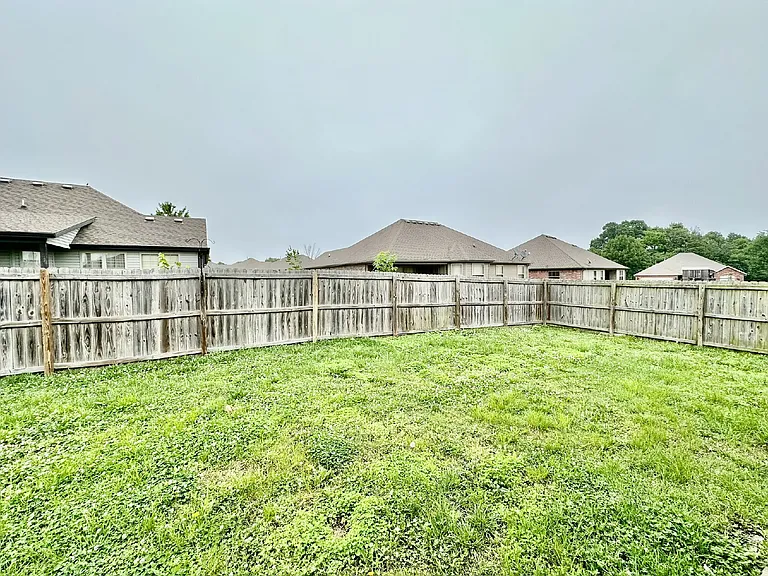 441 Sorrento Dr — Photo 29