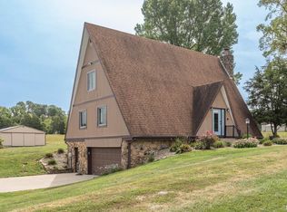 3669 S Garrison Chapel Rd, Bloomington, IN 47403