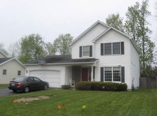 5926 King Hill Dr, Farmington, NY 14425