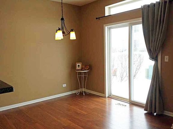 5th image of 1119 Whispering Hills Dr