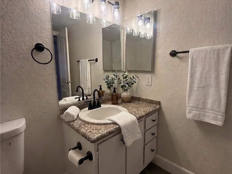 5055 W Hacienda Ave #2104 — Photo 13