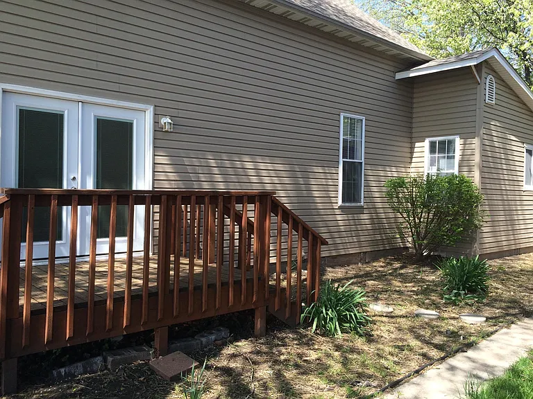 204 E Hanover St — Photo 6