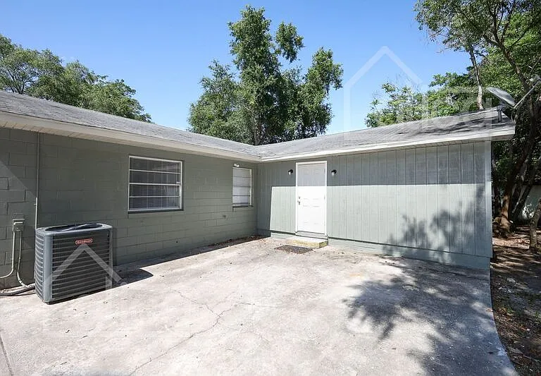 4006 Luan Dr — Photo 32