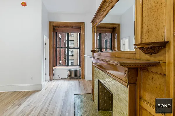 Rented by Bond New York | media 4