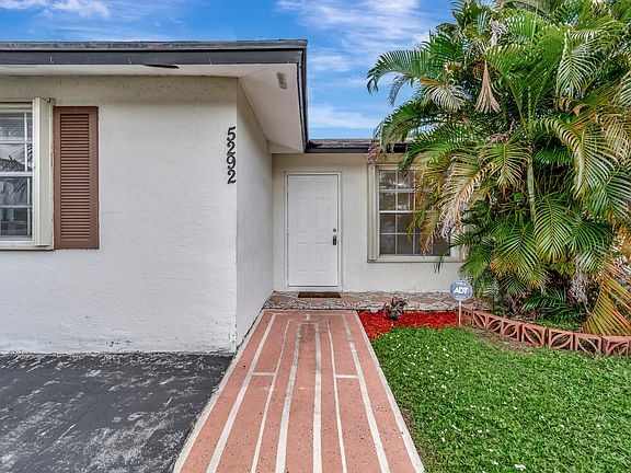 5th image of 5292 Cannon Way