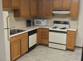 722 G St APT 2, Lincoln, NE 68508