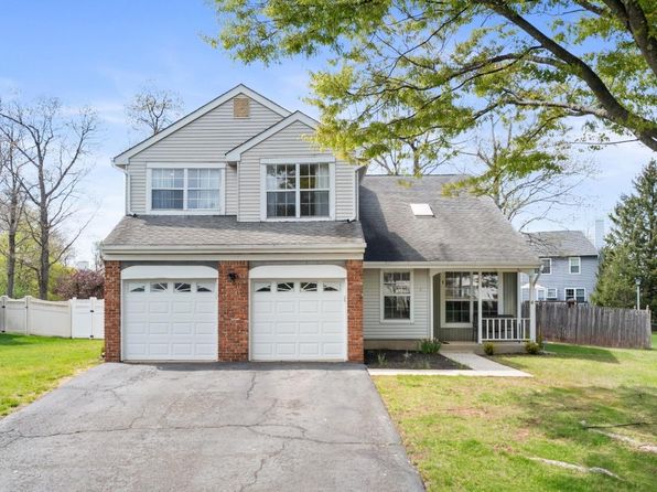 1 Cheddar Pl, Franklin Twp., NJ 08873