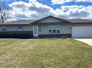 6805 Ranger Dr, Racine, WI 53406