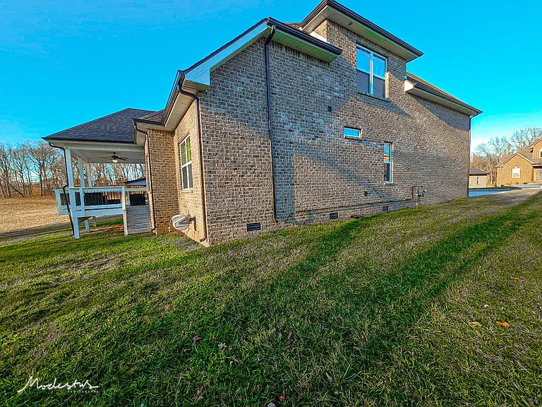 1718 Oak Forest Dr — Photo 89