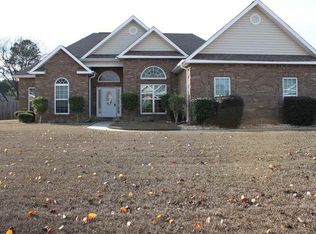 147 Dora Ln, Byron, GA 31008