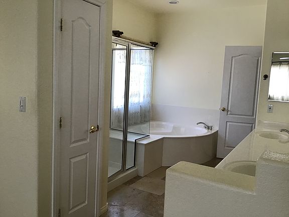 3rd image of 699 Blue Lake Dr