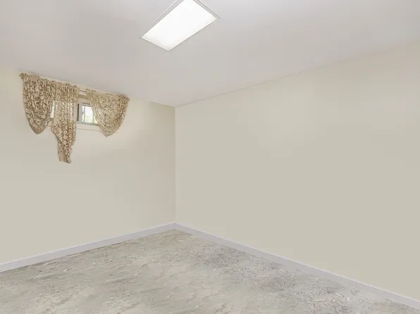 76-27 175th Street image 21 of 31