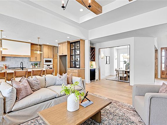 5th image of 11327 W 170th Ter