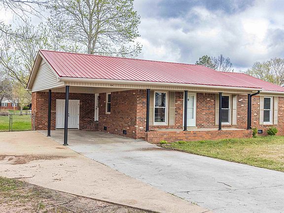 3rd image of 536 Ridgeway Dr