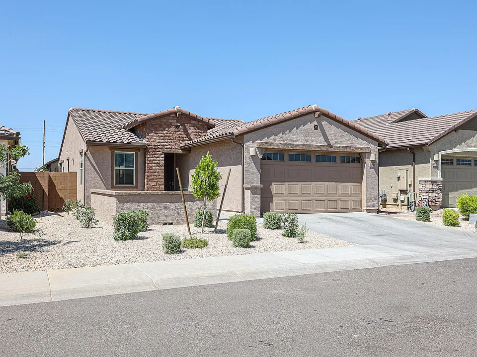 8924 W Bethany Heights Dr
