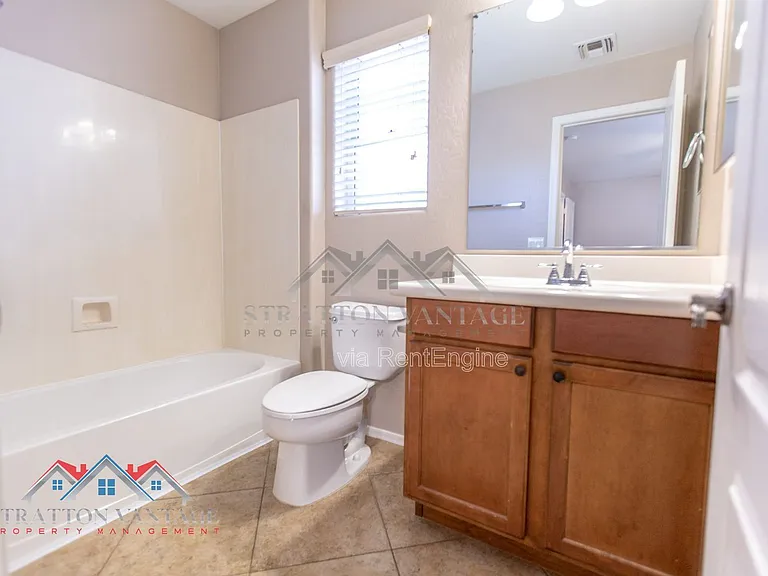 4352 E Carla Vista Dr — Photo 32
