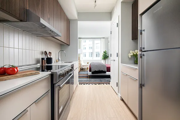 30-77 Vernon Boulevard #538W