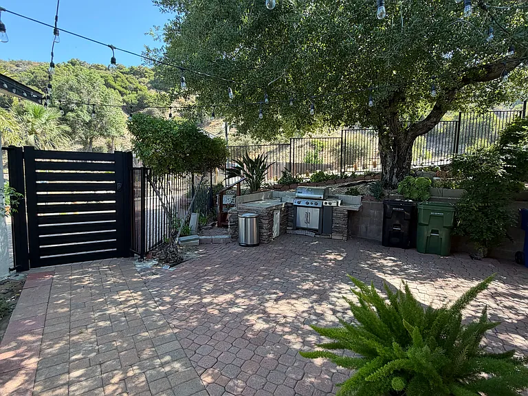 10842 Owens Pl — Photo 16