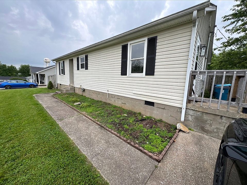 2nd image of 1026 Ravenwood Dr
