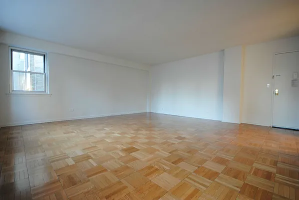 Rented by Bold New York | media 25