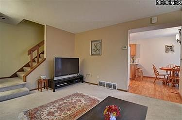 5th image of 1400 Cedarwood Dr #20-B