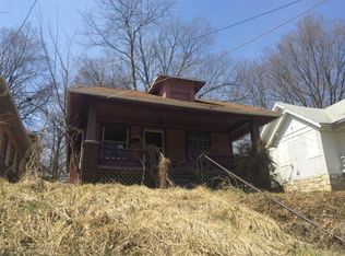 2452 Poplar Ave, Kansas City, MO 64127