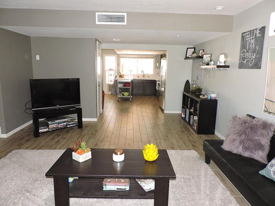 1st image of 2169 E Ellis Dr