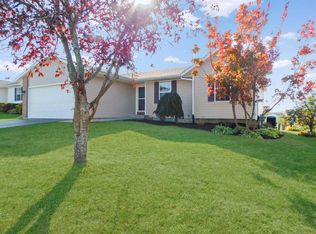 3039 Merseyshire Ln, Machesney Park, IL 61115