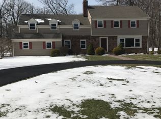 841 Sherwood Rd, Bridgewater, NJ 08807