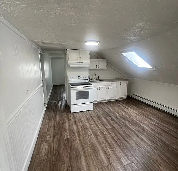 8 Andem St #3 — Photo 3