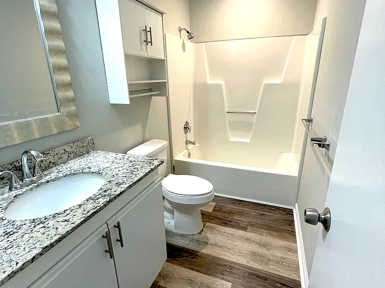 226 Myrtle Ave — Photo 9