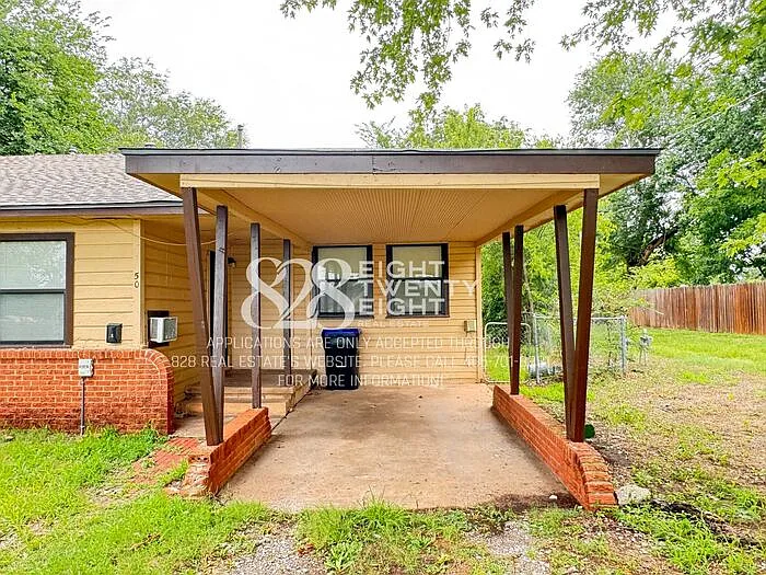 507 E Walnut St — Photo 5