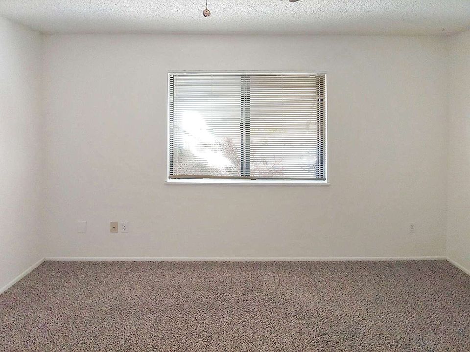 1st image of 936 W Graaf Ave #A