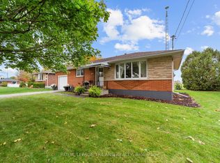 202 Appin Rd, Southwest Middlesex, ON N0L1M0