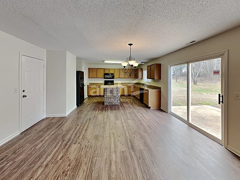 309 Tribune Dr — Photo 5