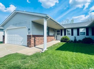 1302 Miller St, Washington, IL 61571