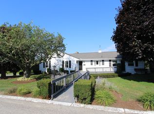 2 Sherri Ln #HOUSE, Middletown, RI 02842