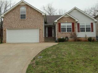 2780 Ridgepole Dr, Clarksville, TN 37040