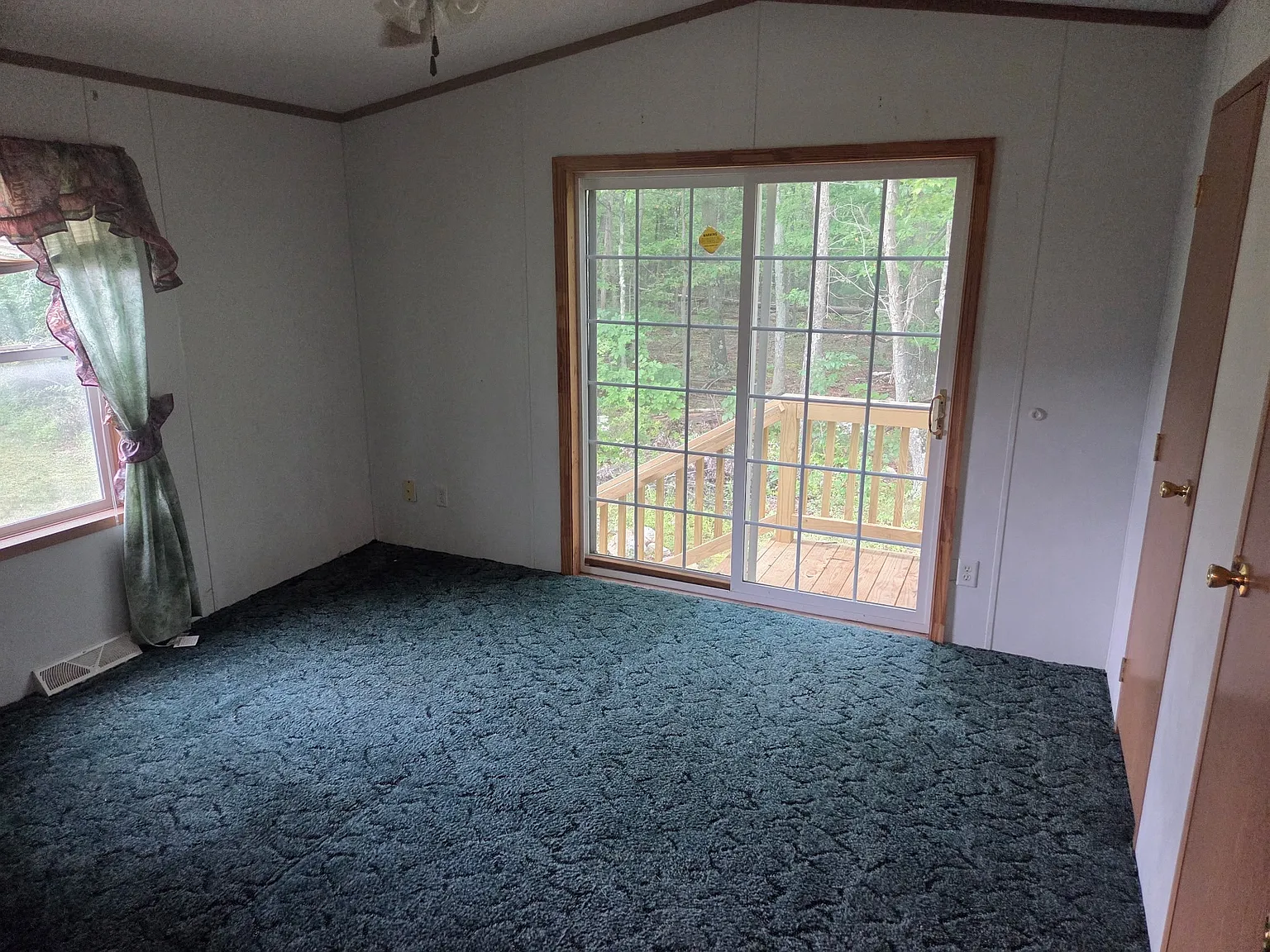 3 bed, $950 — Photo 4