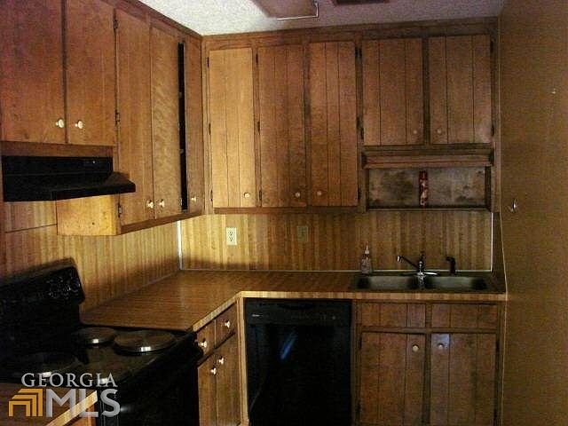 1st image of 176 Tall Timber Ct