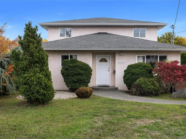 2837 Scott St, Victoria, BC V8R 4J5