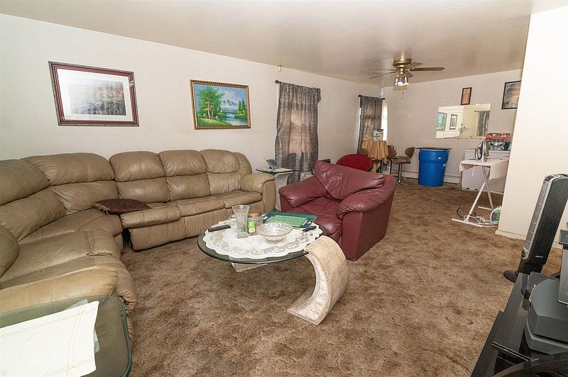 2nd image of 335 MCCARTY Avenue