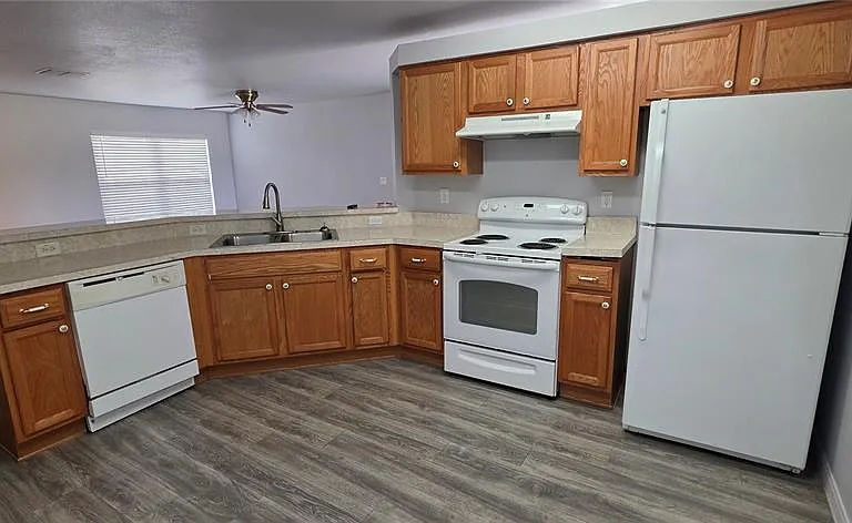 16 Walnut Run Ct — Photo 5