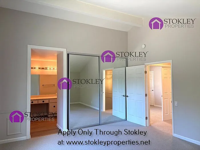 637 Tarrytown Ct — Photo 12