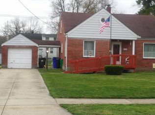 561 Columbia Rd, Hamilton, OH 45013