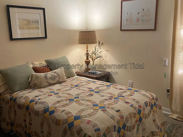 1006 Hanson Way — Photo 11