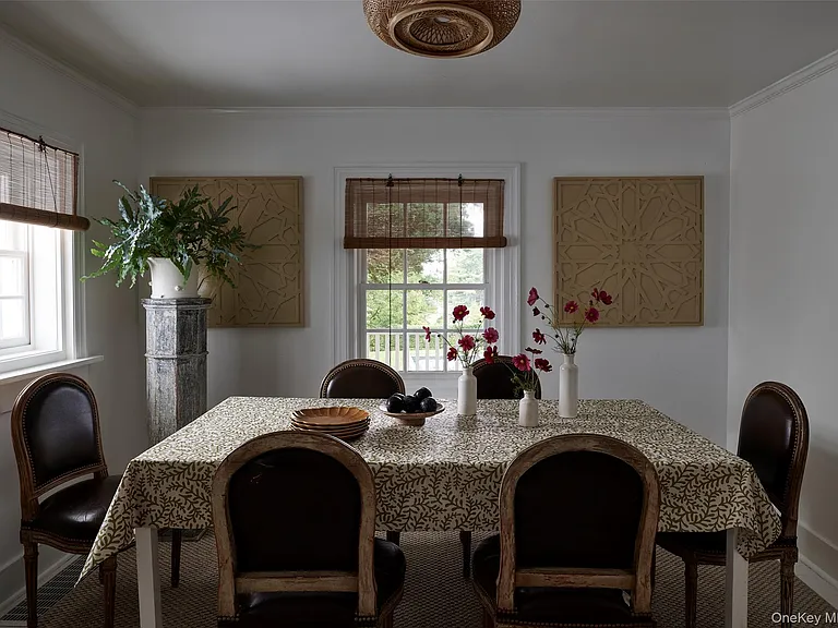 11 Sutton Rd — Photo 5