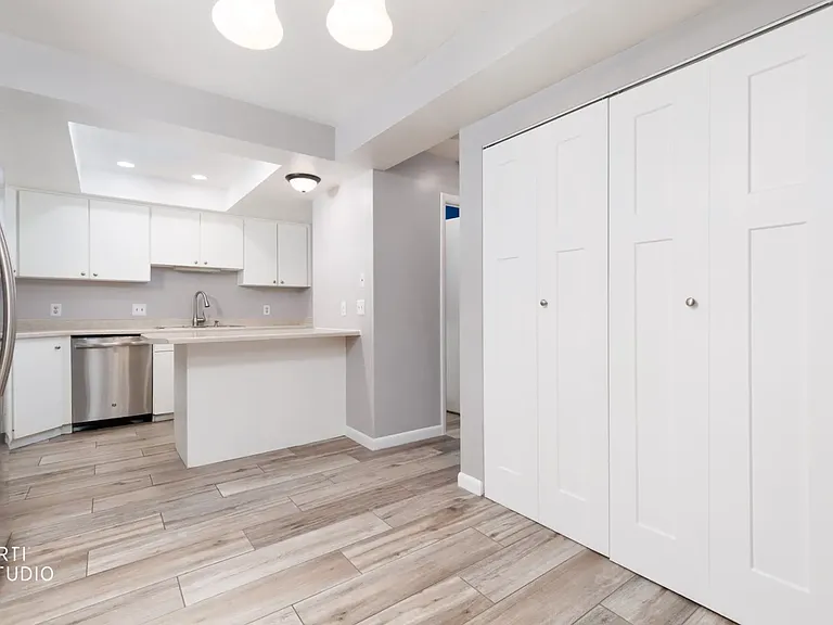 2588 W Greyhackle Ln #TOWNHOME — Photo 6